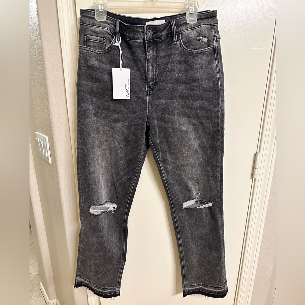 NWT Vervet High Rise Grey wash relaxed straight leg